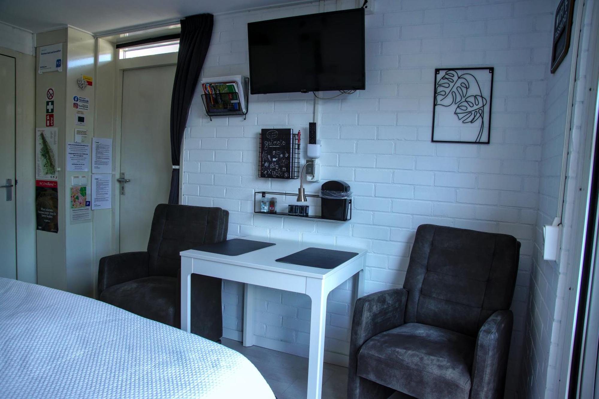 Emmen Bed And Breakfast Экстерьер фото